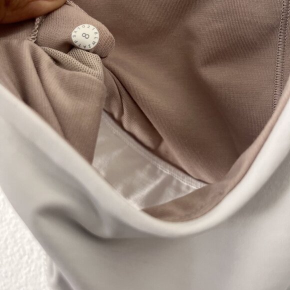 Lululemon Time to Sweat Cross Back Straps Keyhole Back Sports Bra Sz 8 White - Picture 4 of 5